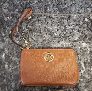 NWT Michael Kors Wristlet